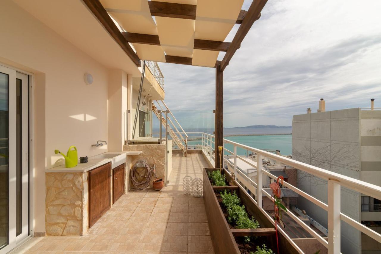 Penthouse Apartment In Downtown With Seaview Ираклио Екстериор снимка