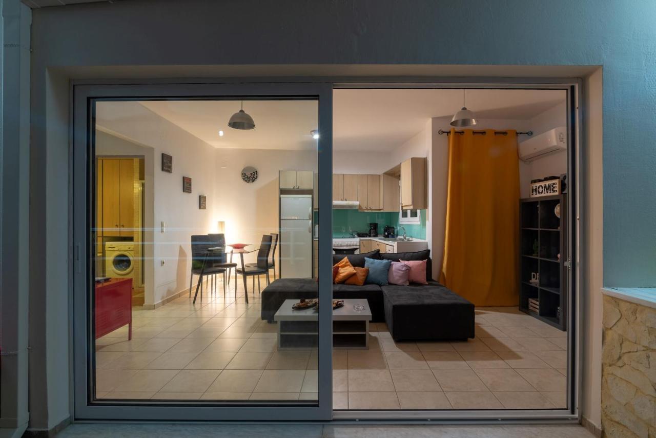 Penthouse Apartment In Downtown With Seaview Ираклио Екстериор снимка
